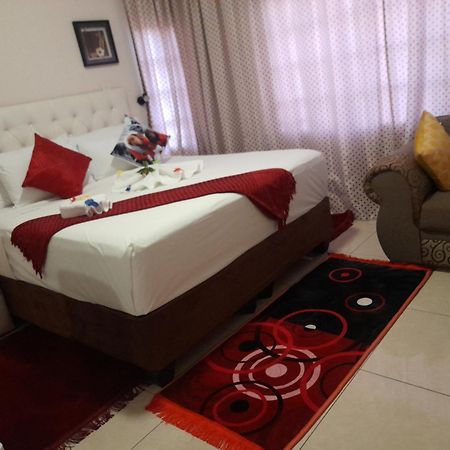 Rest & Digest Bed & Breakfast Serowe Luaran gambar