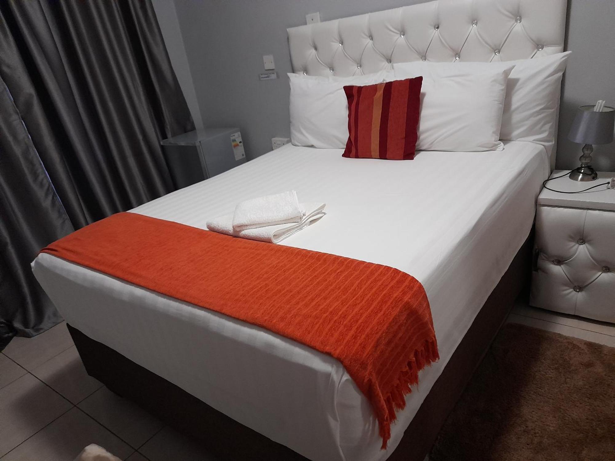 Rest & Digest Bed & Breakfast Serowe Luaran gambar
